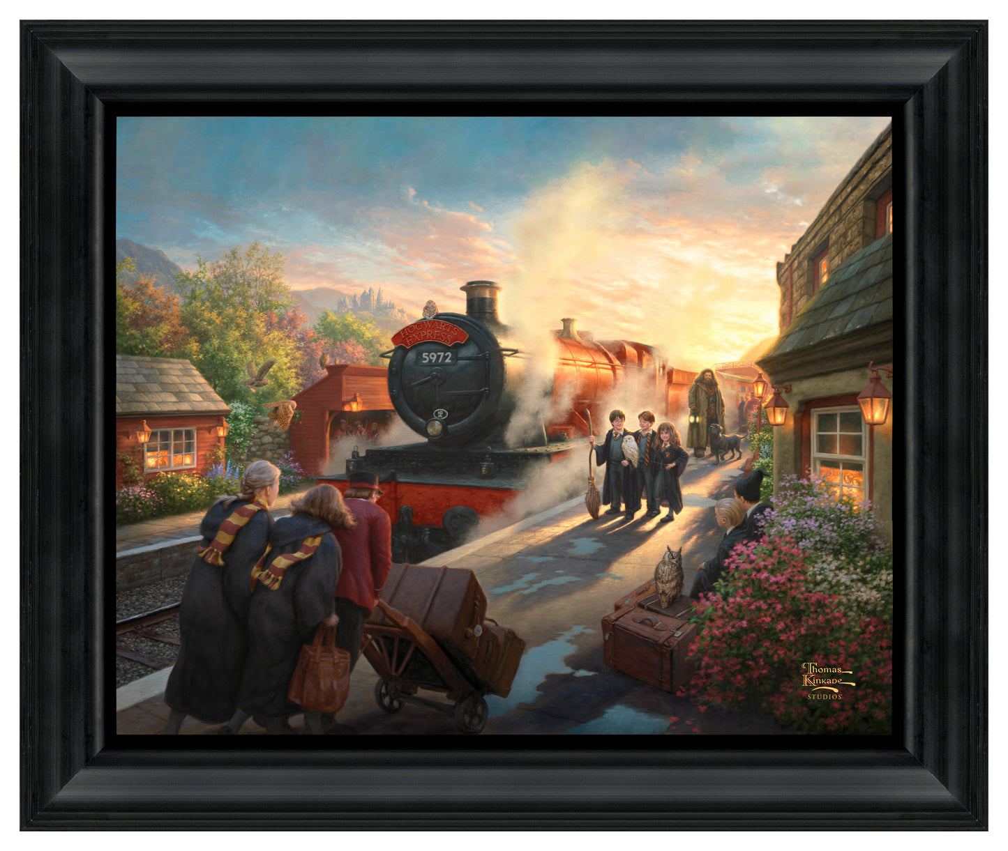 Harry Potter™ Hogwarts Express™ - 19.5" x 23.5" Brushstroke Vignette (Satin Black Frame)